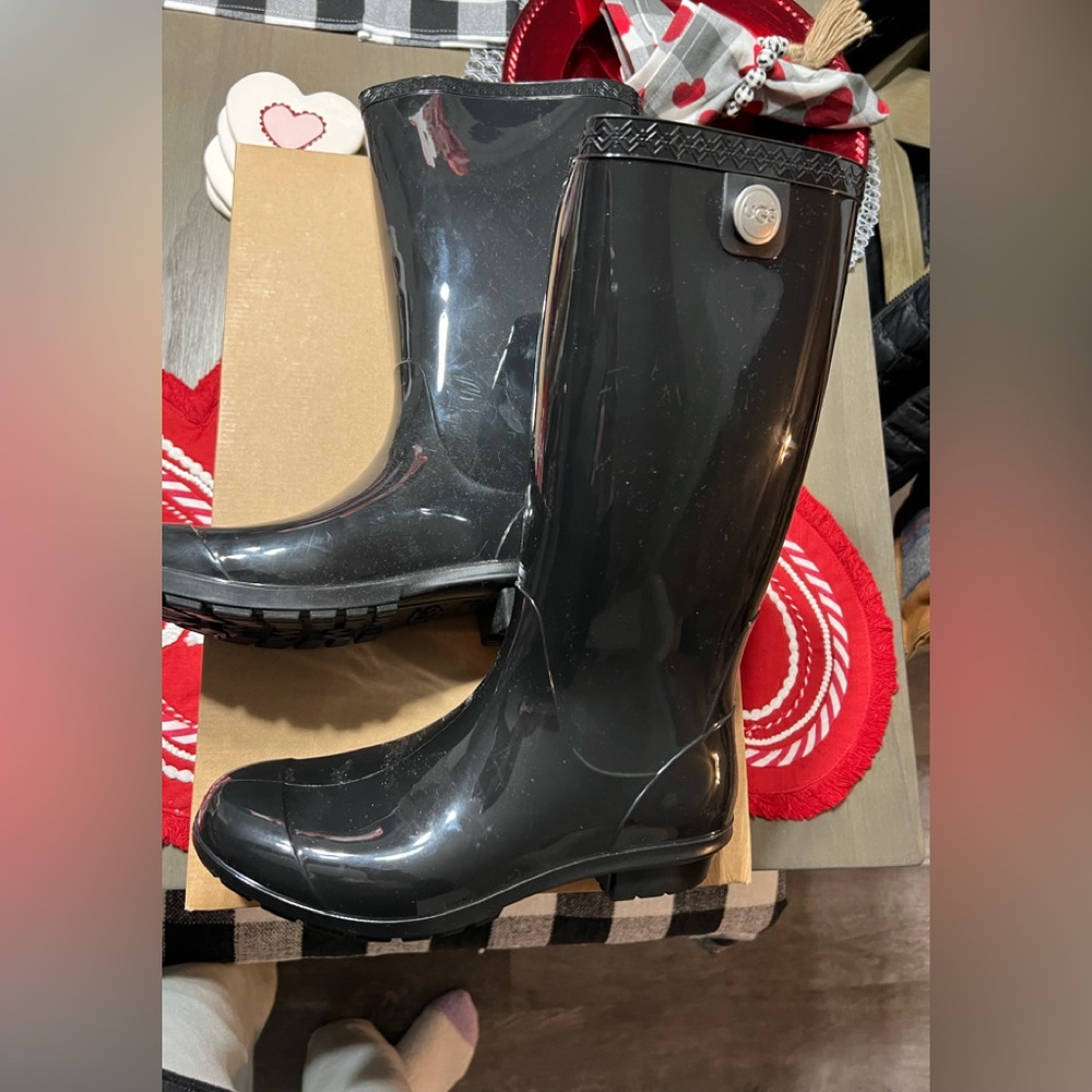 UGG rain boots